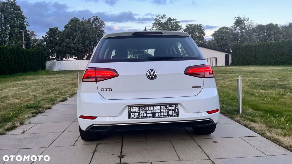 Volkswagen Golf 2.0 TDI BMT 4Mot Highline EU6 - 11