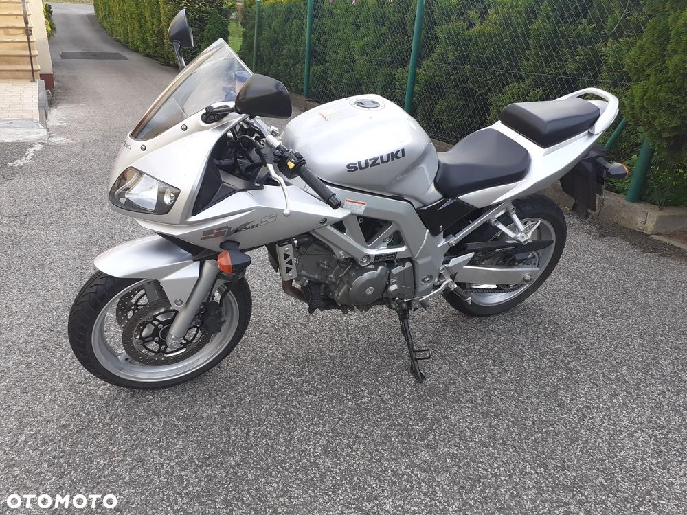 Suzuki SV - 21