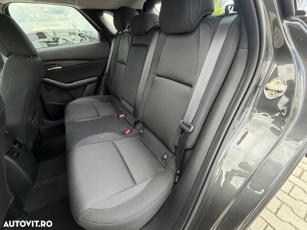 Mazda CX-30 e-SKYACTIV X186 AT MHEV Center-Line - 11