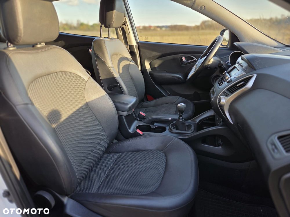 Hyundai ix35 - 13