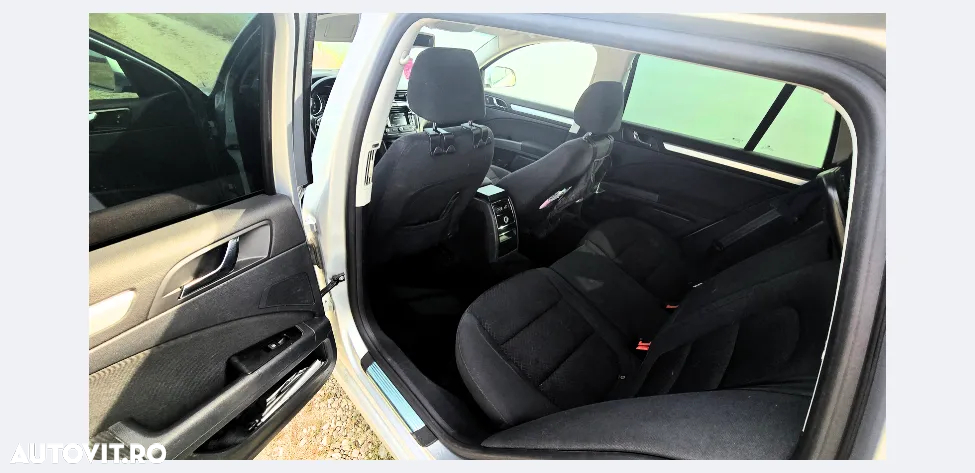 Skoda Superb 1.6 TDI GreenLine - 9