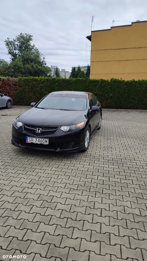 Honda Accord - 1