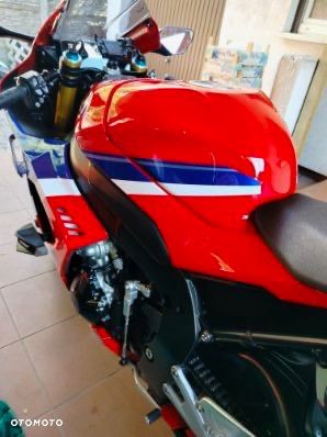 Honda CBR - 11