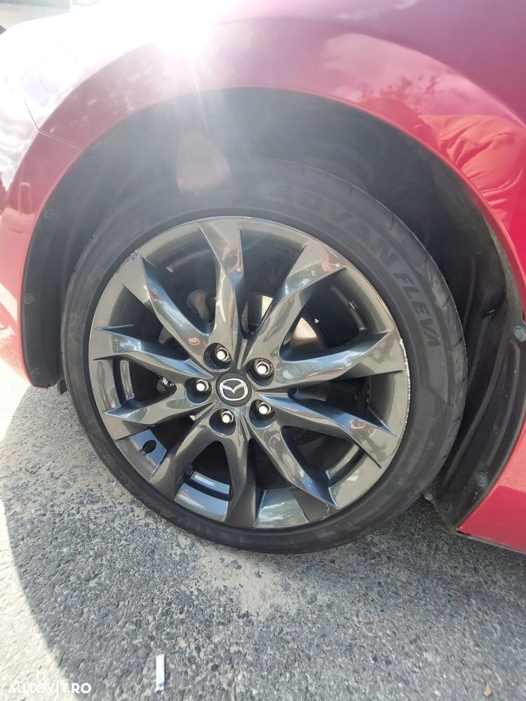 Mazda 3 G120 Revolution - 5