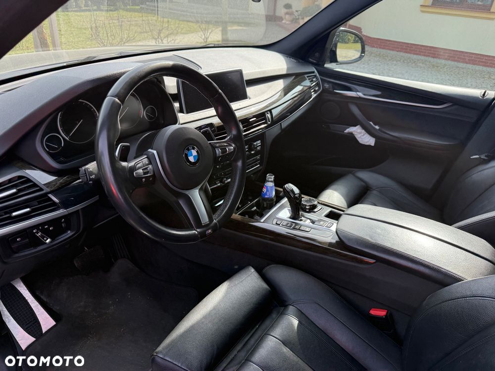 BMW X5 xDrive50i - 4