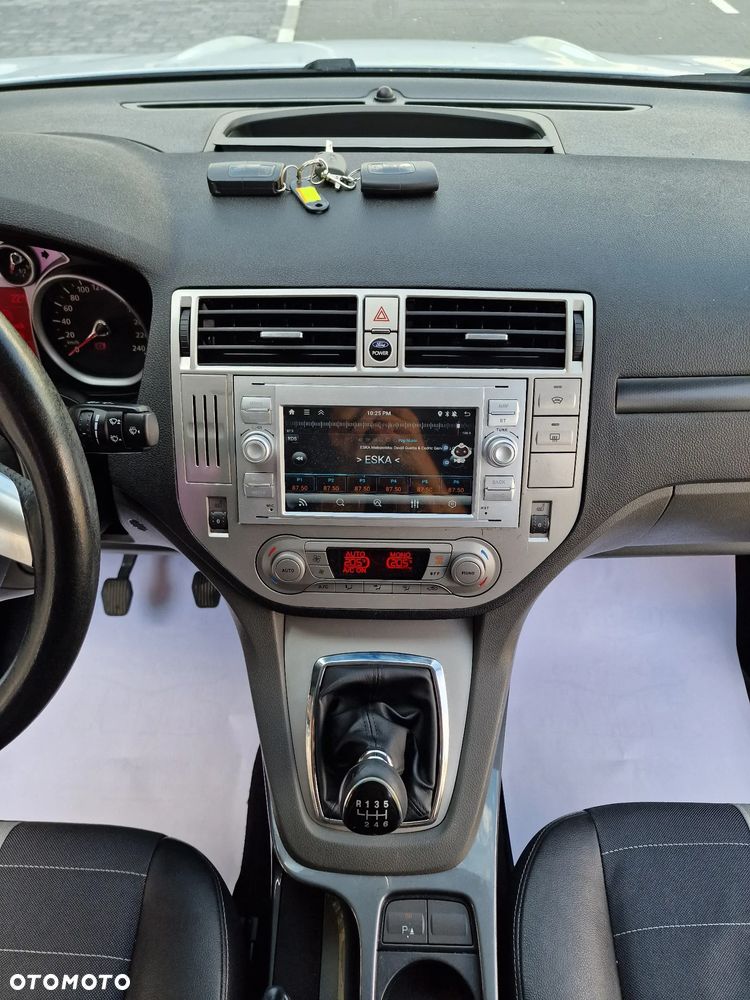 Ford Kuga 2.0 TDCi 4x4 Trend - 21