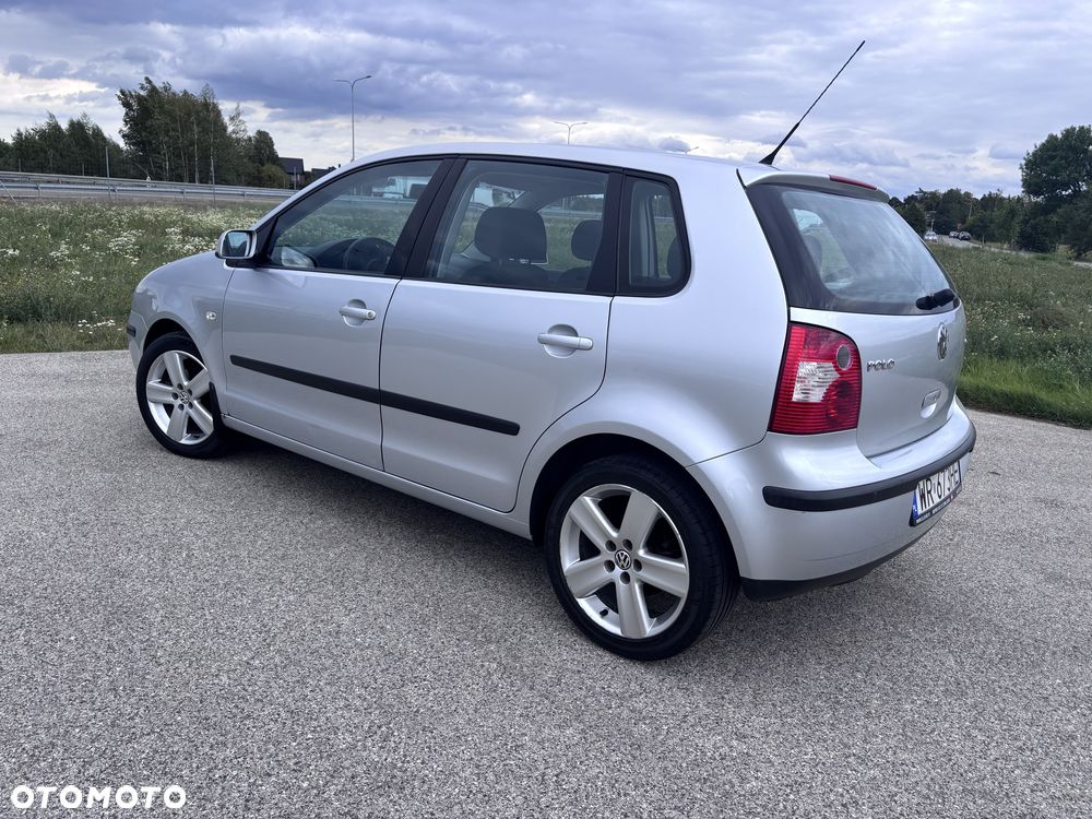 Volkswagen Polo - 3