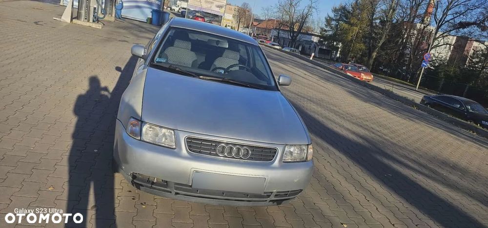 Audi A3 3-drzwiowe 1.6 Ambiente - 7