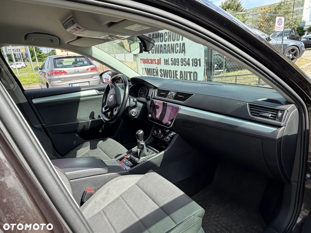 Skoda Superb 1.5 TSI ACT Ambition - 15