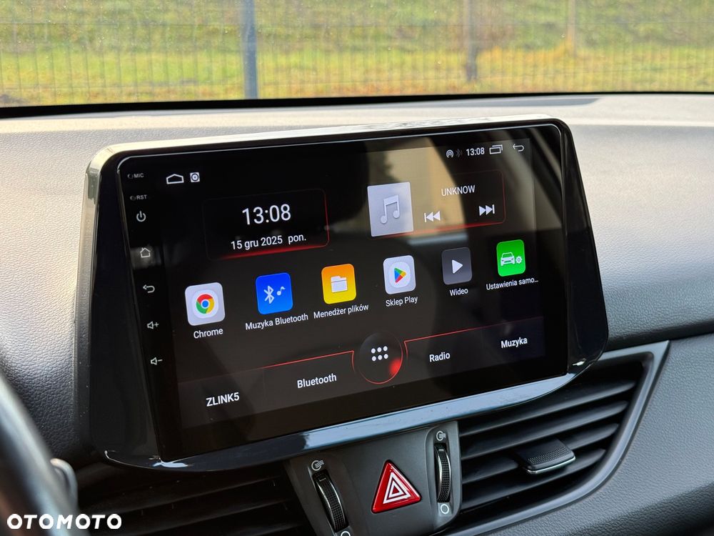 Hyundai i30 1.5 DPI Classic + - 10