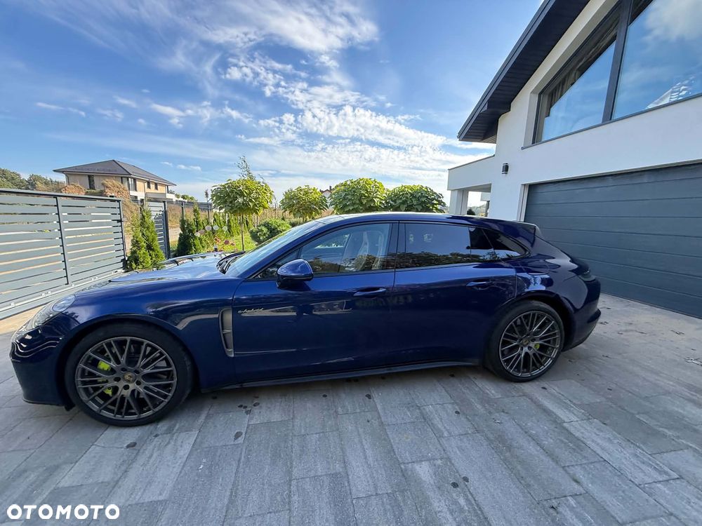 Porsche Panamera 4 Platinum Edition - 25