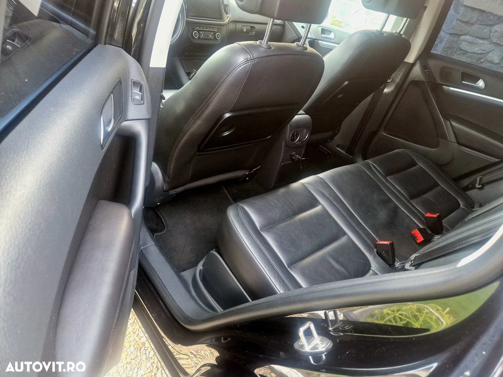 Volkswagen Tiguan 2.0 TDI 4Motion DSG BMT Sport & Style - 10