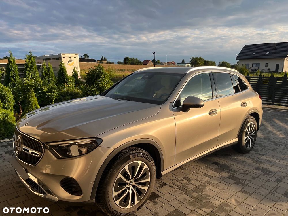 Mercedes-Benz GLC 220 d 4Matic 9G-TRONIC Edition Avantgarde - 13