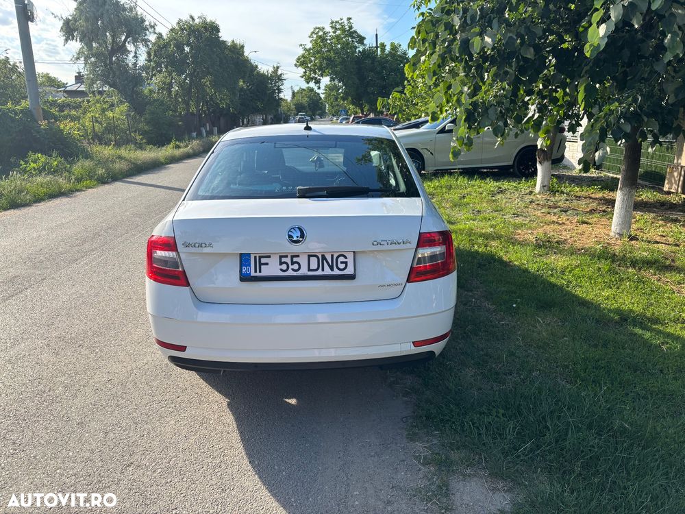 SKODA Octavia 2020 — imagine 4