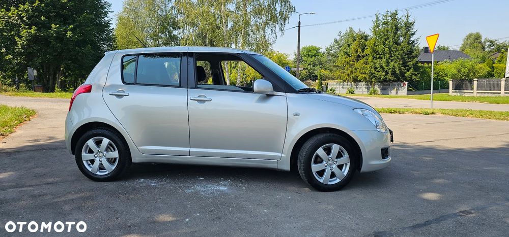 Suzuki Swift 1.3 4x4 Comfort - 13