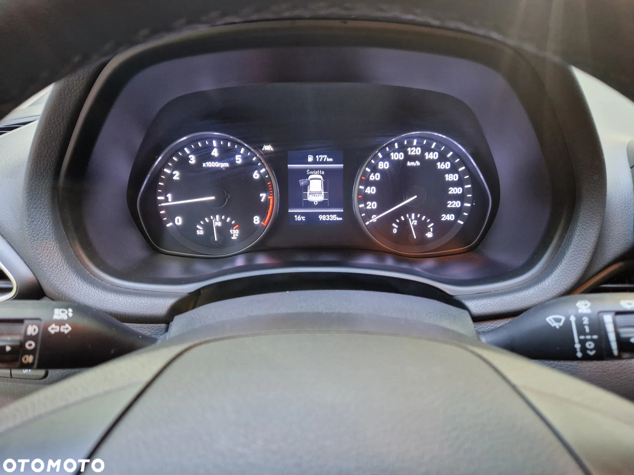 Hyundai i30 1.5 DPI Modern - 17