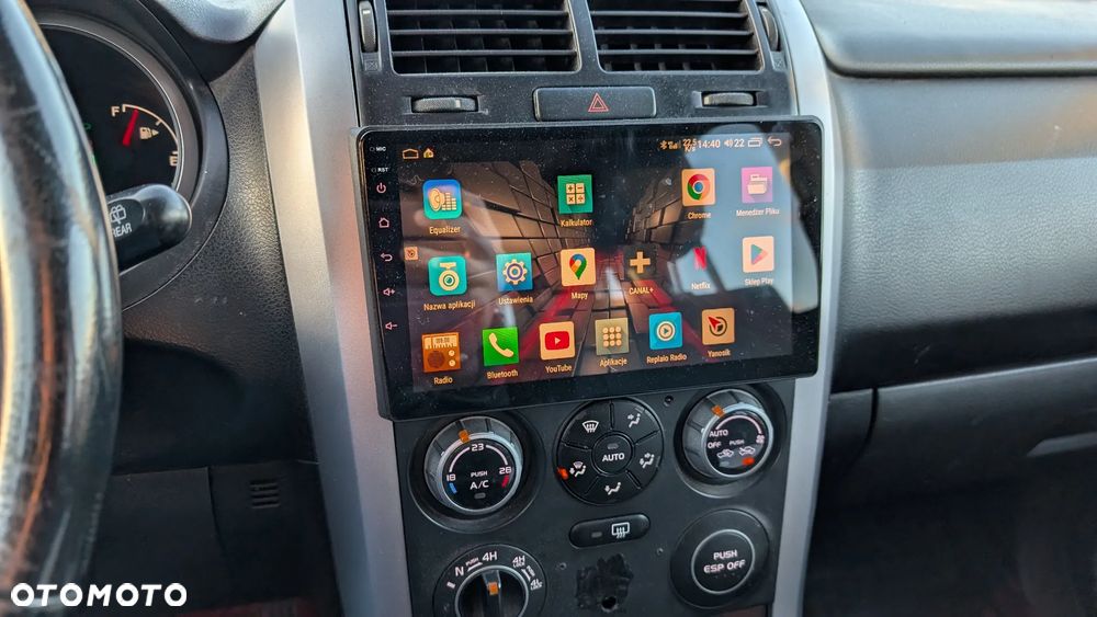 Suzuki Grand Vitara 2.0 De luxe - 19