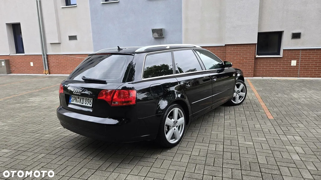 Audi A4 Avant 2.0 FSI - 8