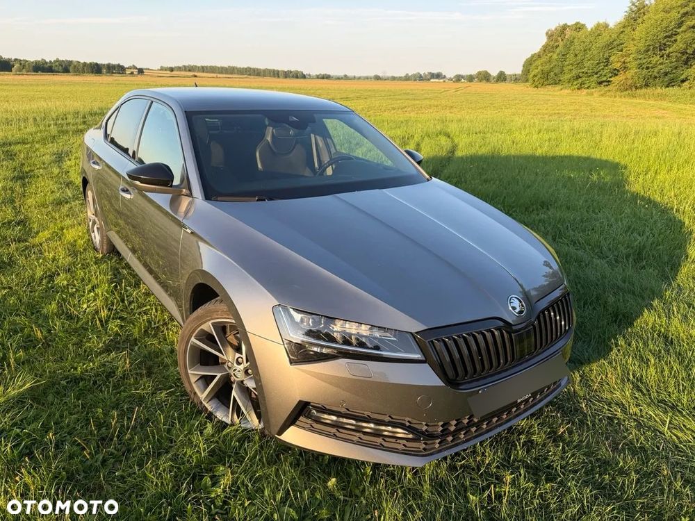 Skoda Superb 2.0 TDI SCR Sportline DSG - 1
