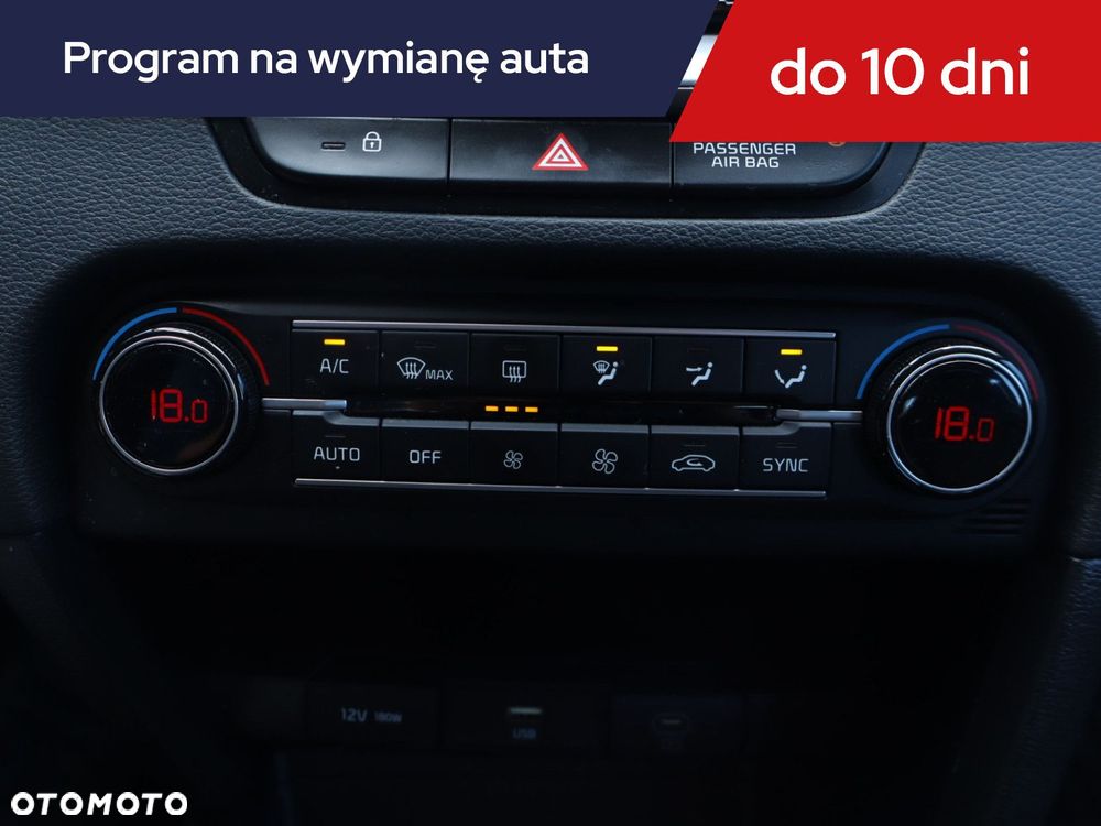 Kia Ceed - 21