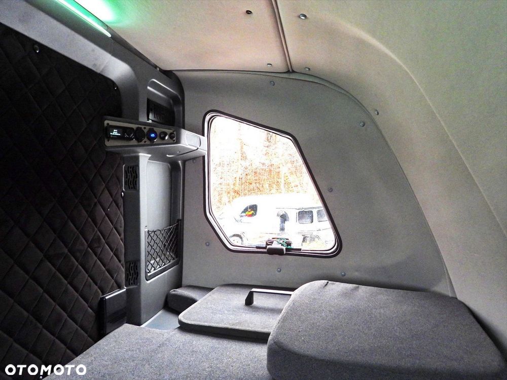Renault MASTER PLANDEKA 10 PALET WEBASTO TEMPOMAT LEDY PNEUMATYKA KLIMATYZACJA  165KM - 41