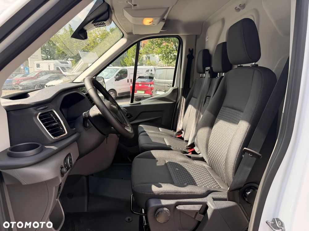 Ford Transit - 9