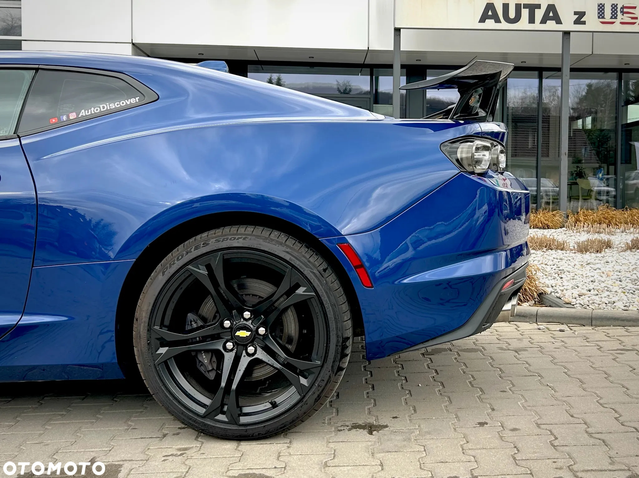 Chevrolet Camaro Coupe 6.2 V8 - 8