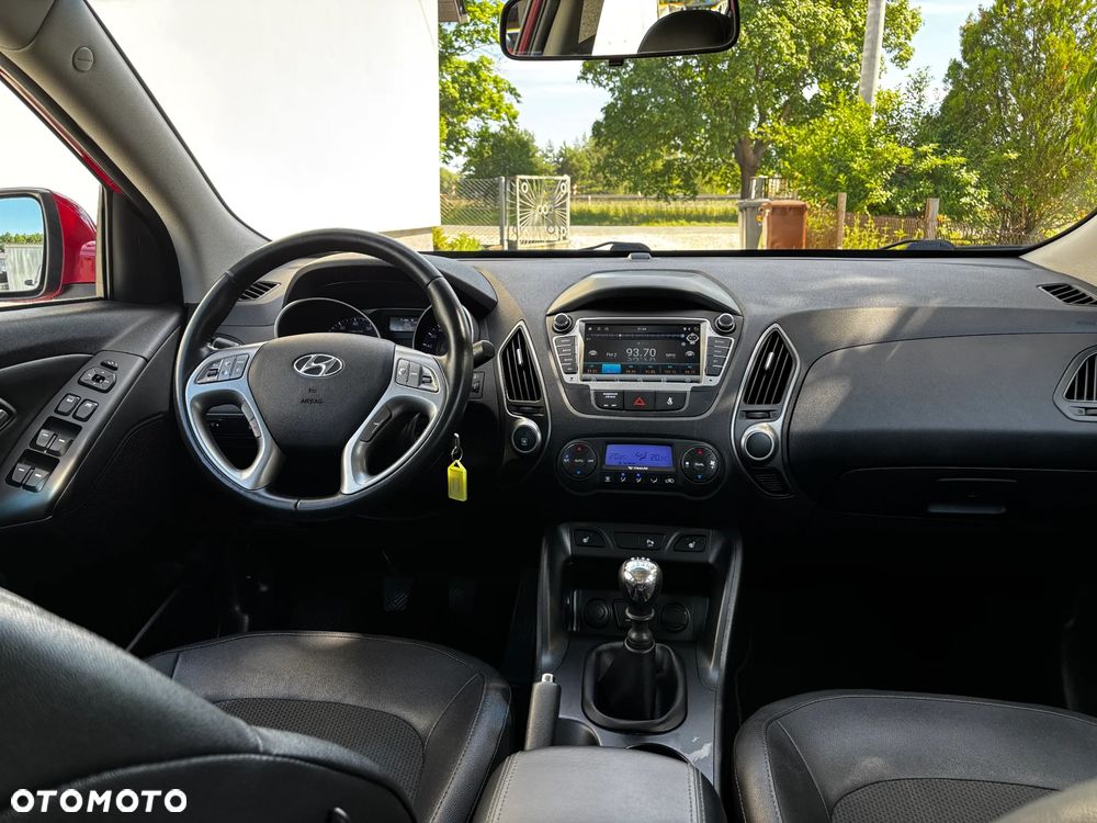Hyundai ix35 1.6 2WD Fifa World Cup Edition - 31