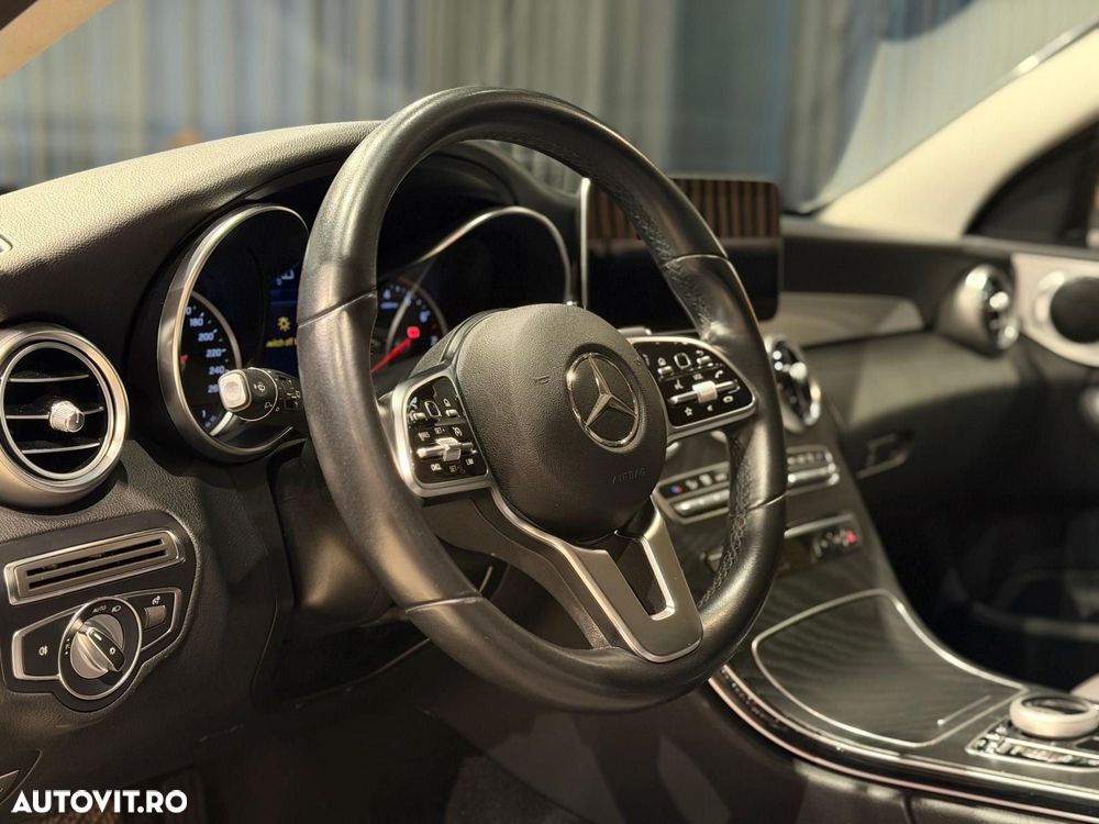 Mercedes-Benz C - 25