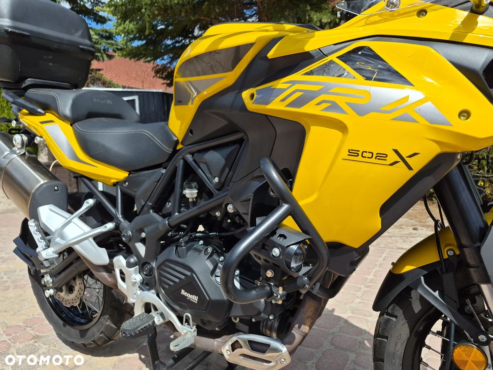 Benelli TRK 502 - 11