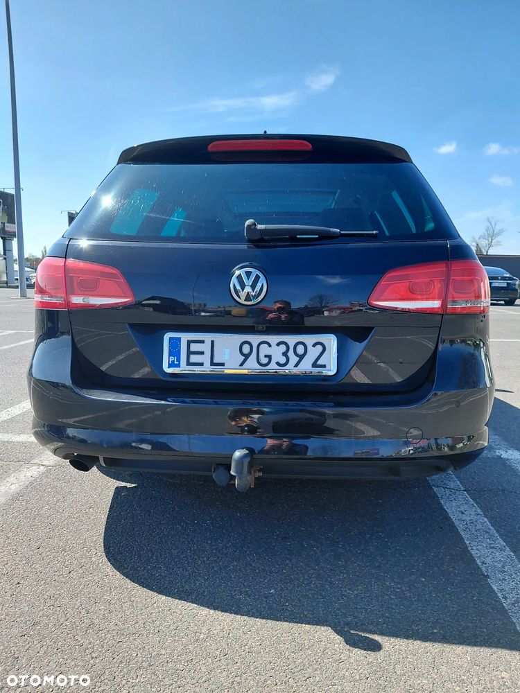 Volkswagen Passat 1.6 TDI BlueMotion Technology Highline - 16