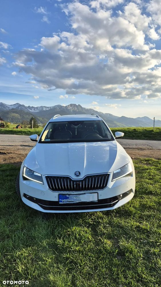 Skoda Superb 2.0 TSI 4x4 L&K DSG - 1