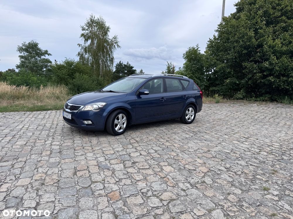 Kia Ceed 1.6 Crdi Optimum + - 2