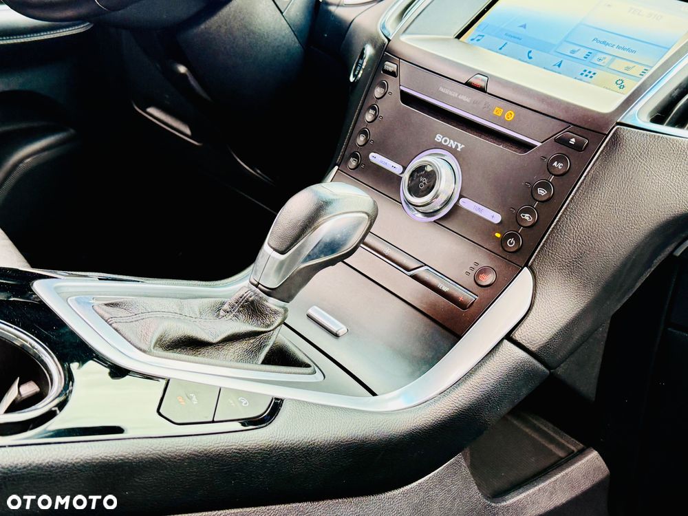 Ford Edge 2.0 TDCi Twin-Turbo 4WD ST-Line - 13