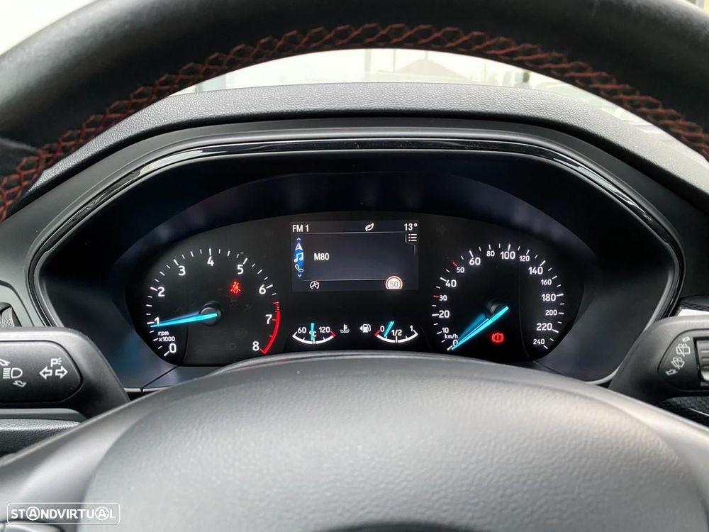 Ford Focus SW 1.0 EcoBoost ST-Line - 30