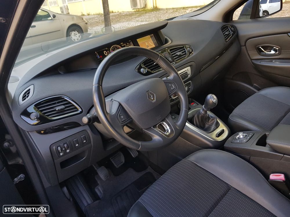 Renault Scénic 1.5 dCi Exclusive SS - 14