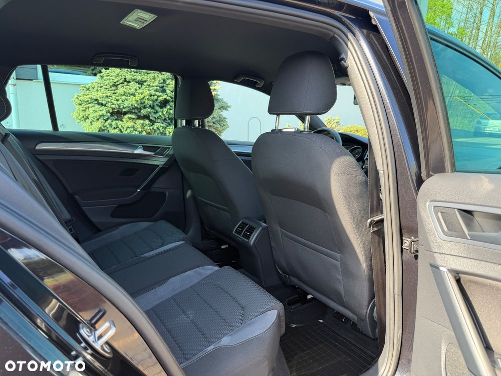 Volkswagen Golf 1.6 TDI (BlueMotion Technology) DSG Comfortline - 12