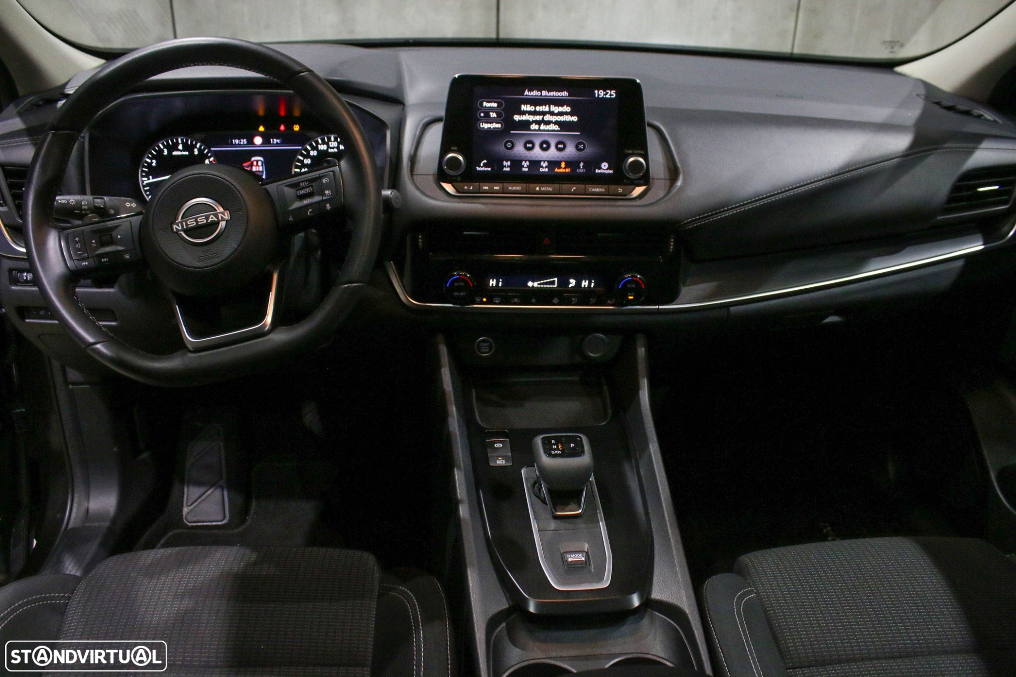Nissan Qashqai 1.3 DIG-T Acenta Xtronic - 17