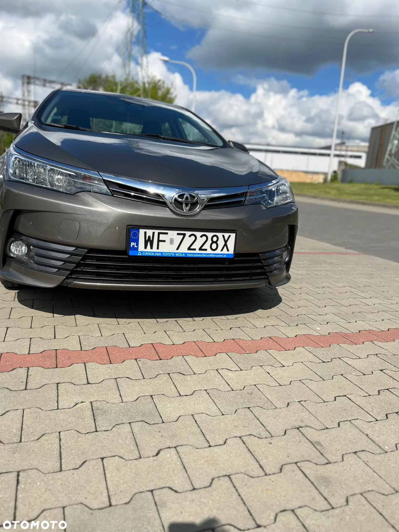Toyota Corolla - 2