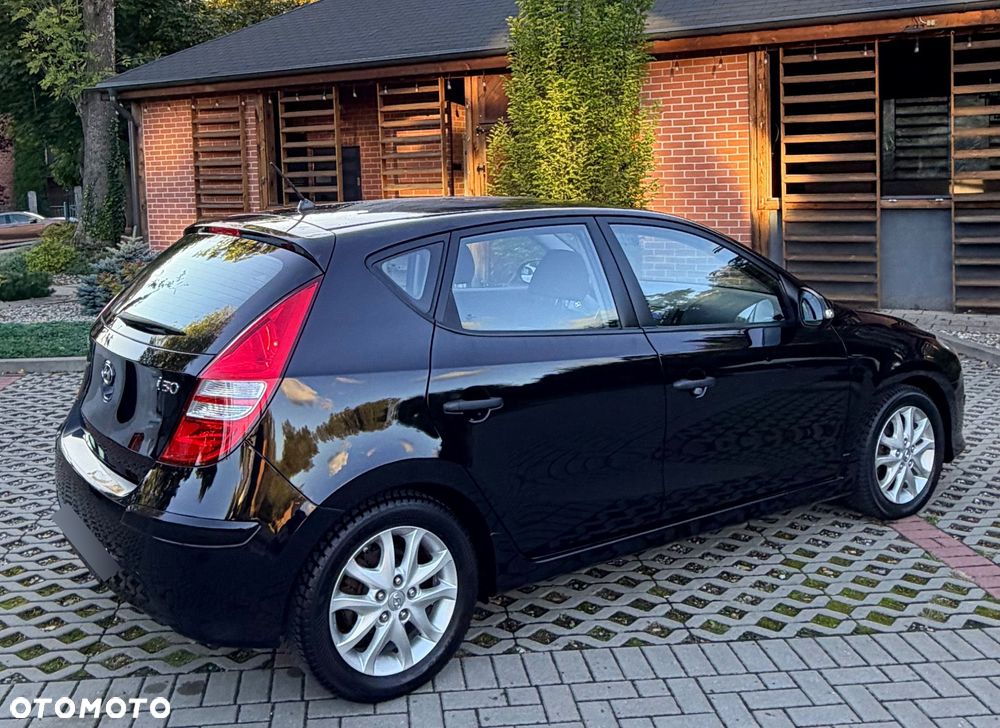 Hyundai i30 1.4 Comfort - 22