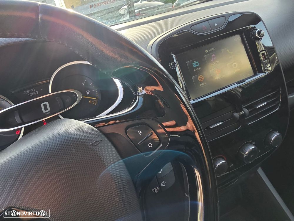 Renault Clio 1.5 dCi Limited EDition - 10