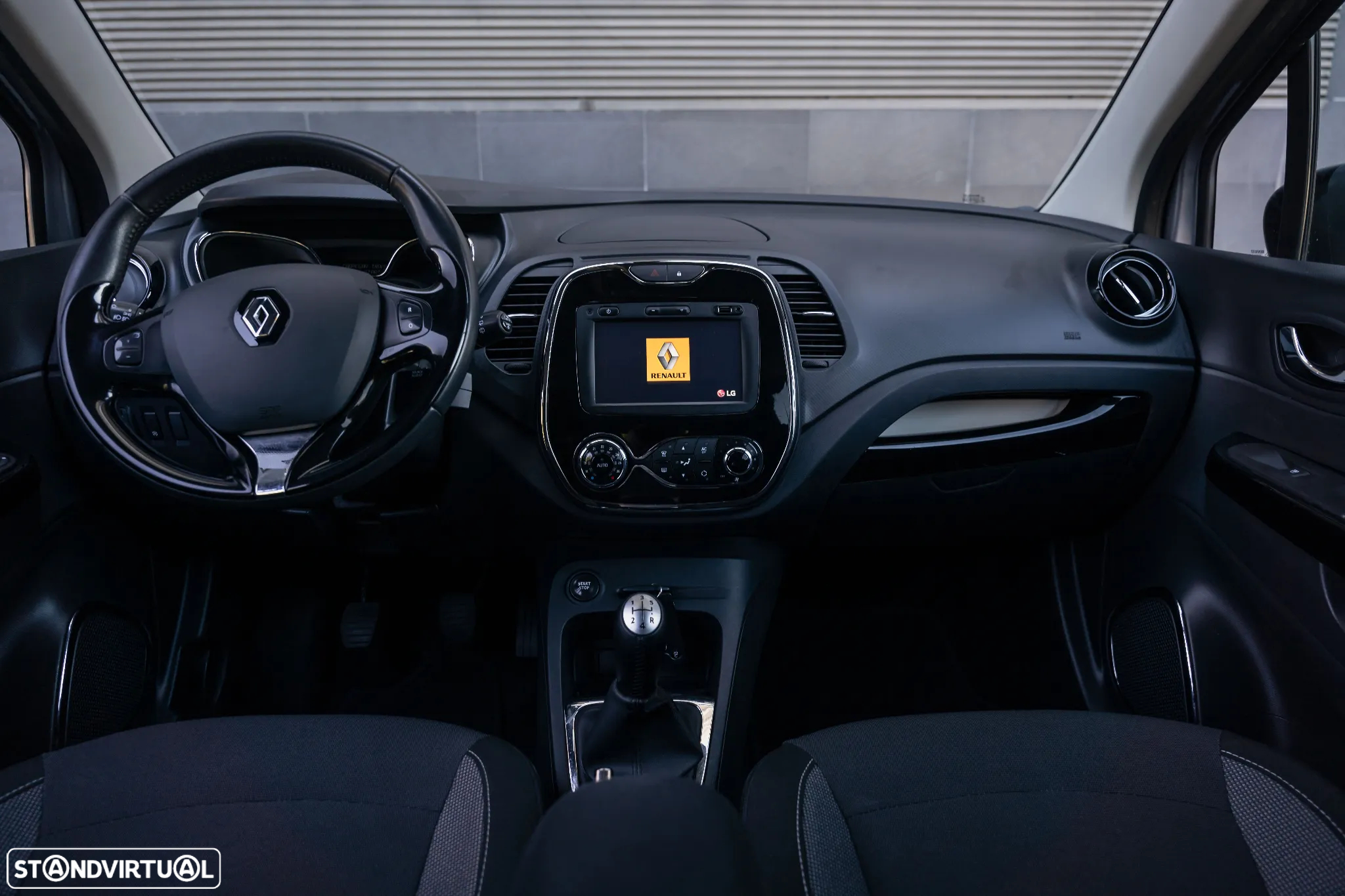 Renault Captur 0.9 TCE Exclusive - 8