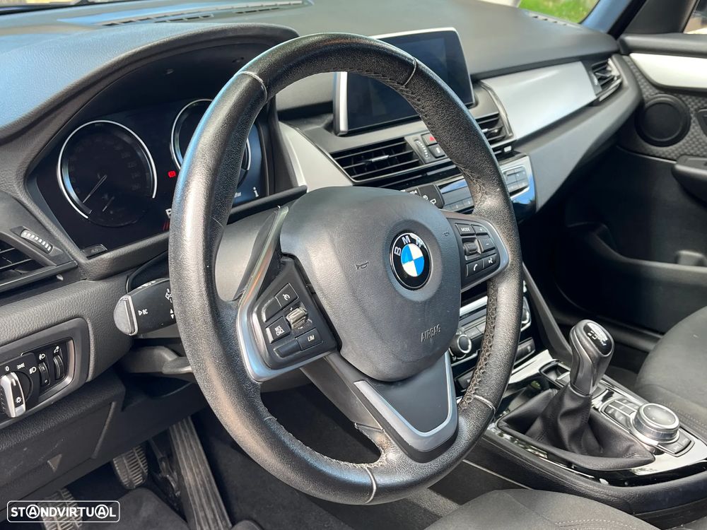 BMW 216 Active Tourer d - 18
