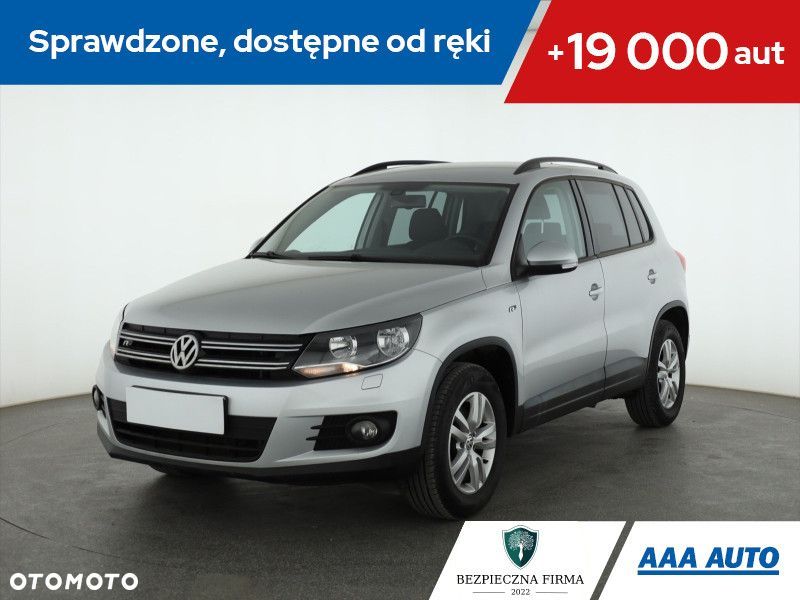 Volkswagen Tiguan - 2