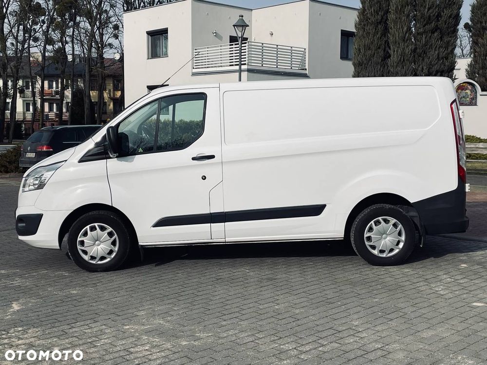 Ford Transit Custom - 8