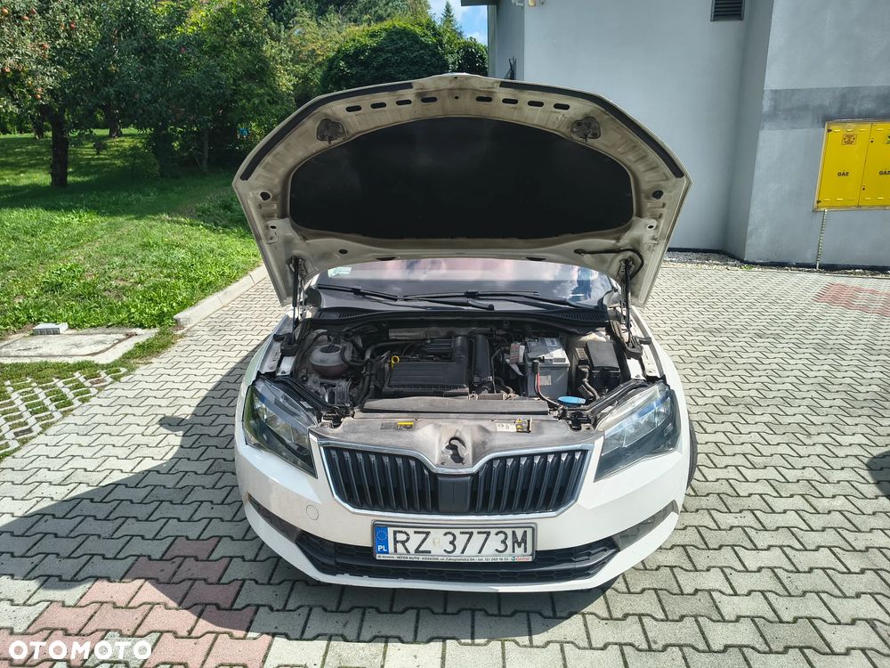Skoda Superb 1.4 TSI 4x4 ACT Active - 6