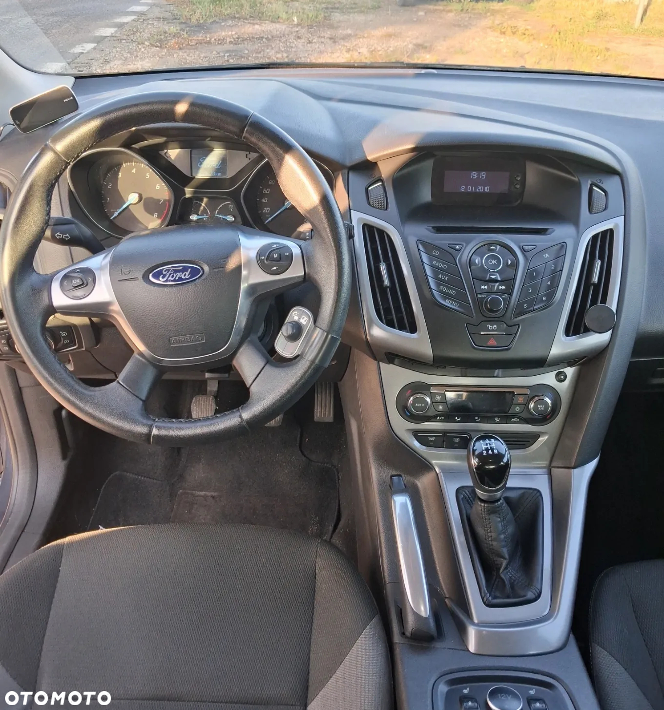 Ford Focus 1.6 Ambiente - 13