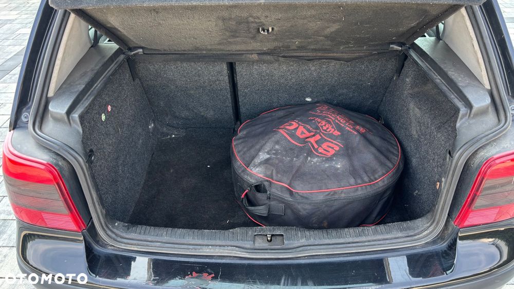 Volkswagen Golf 2.0 Syncro - 17
