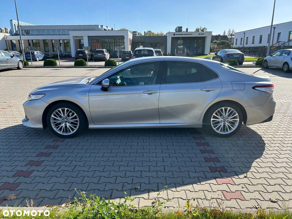 Toyota Camry - 15