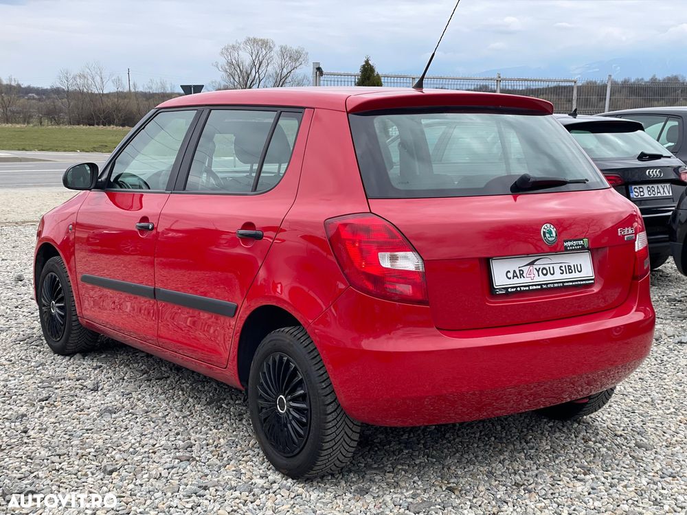 Skoda Fabia 1.2 HTP Ambiente Green tec - 4